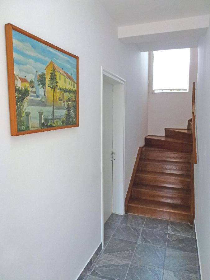 Apartment Ruza Njivice Exteriör bild